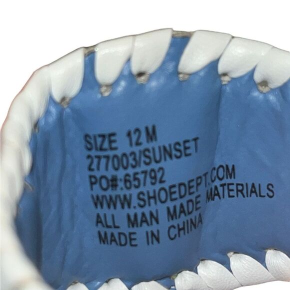 Hot Cakes Girls Iridescent Sandals - Picture 6 of 6